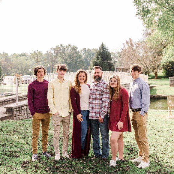 Lovely Benjamin Boutique - Picture 2 of 3